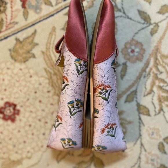 NWOT Sarah Flint Flats, size 41(10) - Picture 6 of 12